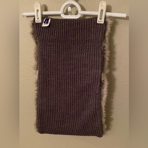 Buji Baja Rabbit Fur Cowl Neck Warmer - Picture 4 of 6